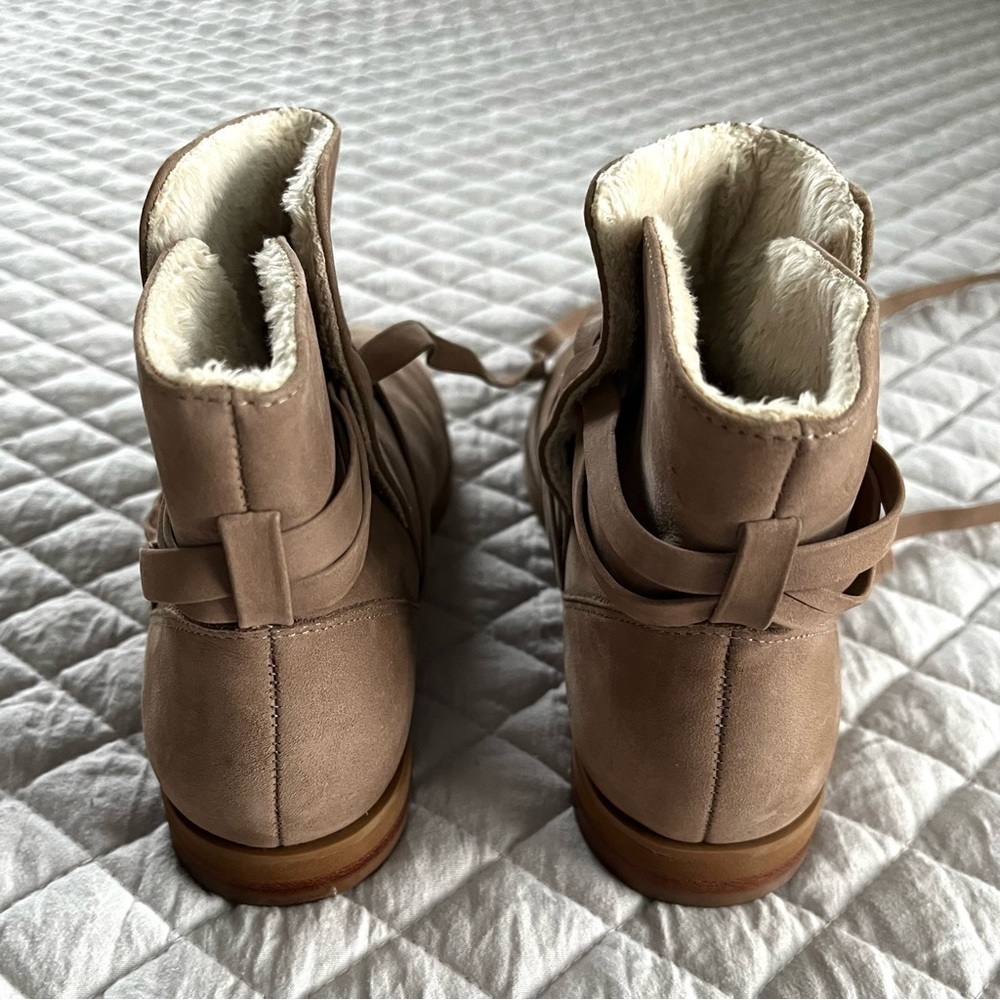 Bernardo booties - Picture 2 of 7